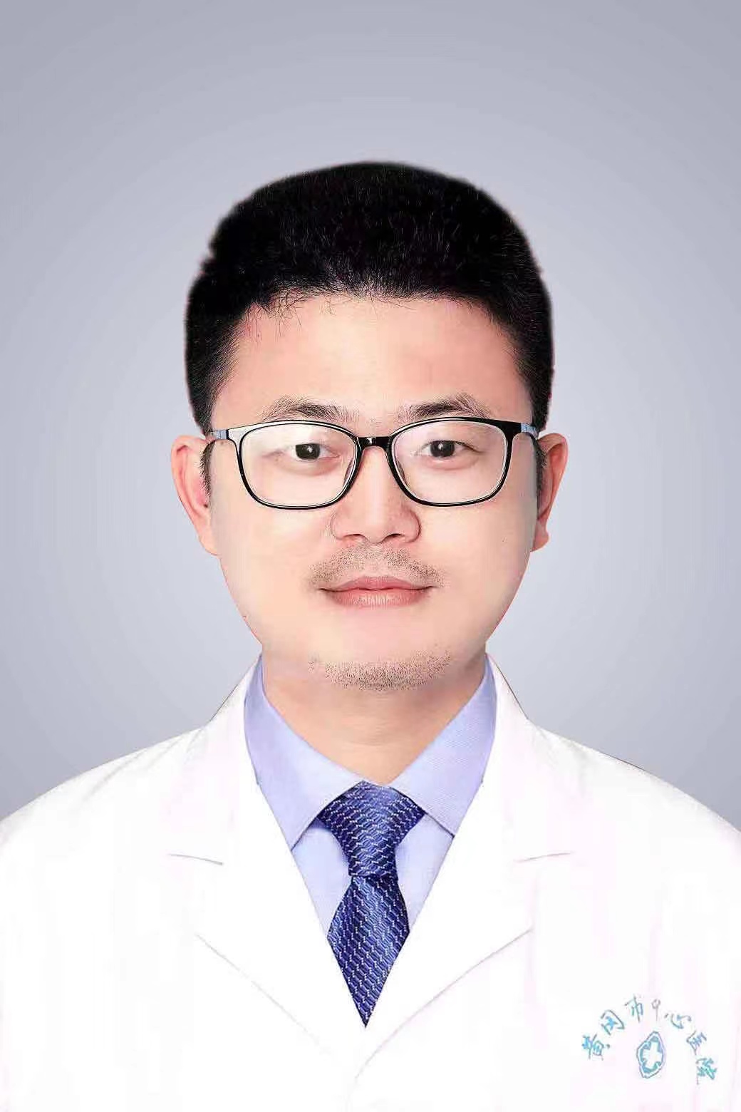 田夕银 ICU 副护士长.jpg